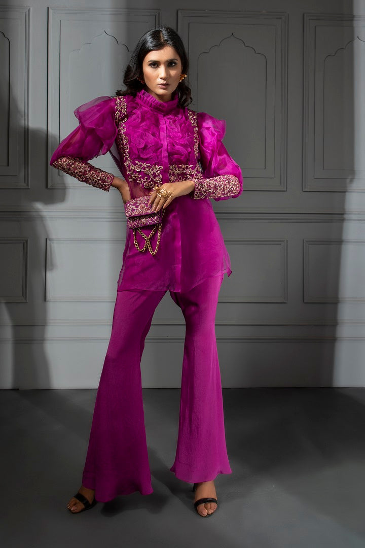 FUSCHIA FLARED PANTS WITH EMBROIDERED SHIRT